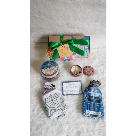 

Hampers Lebaran | EID Hampers | Bingkisan Lebaran Murah | Fitri