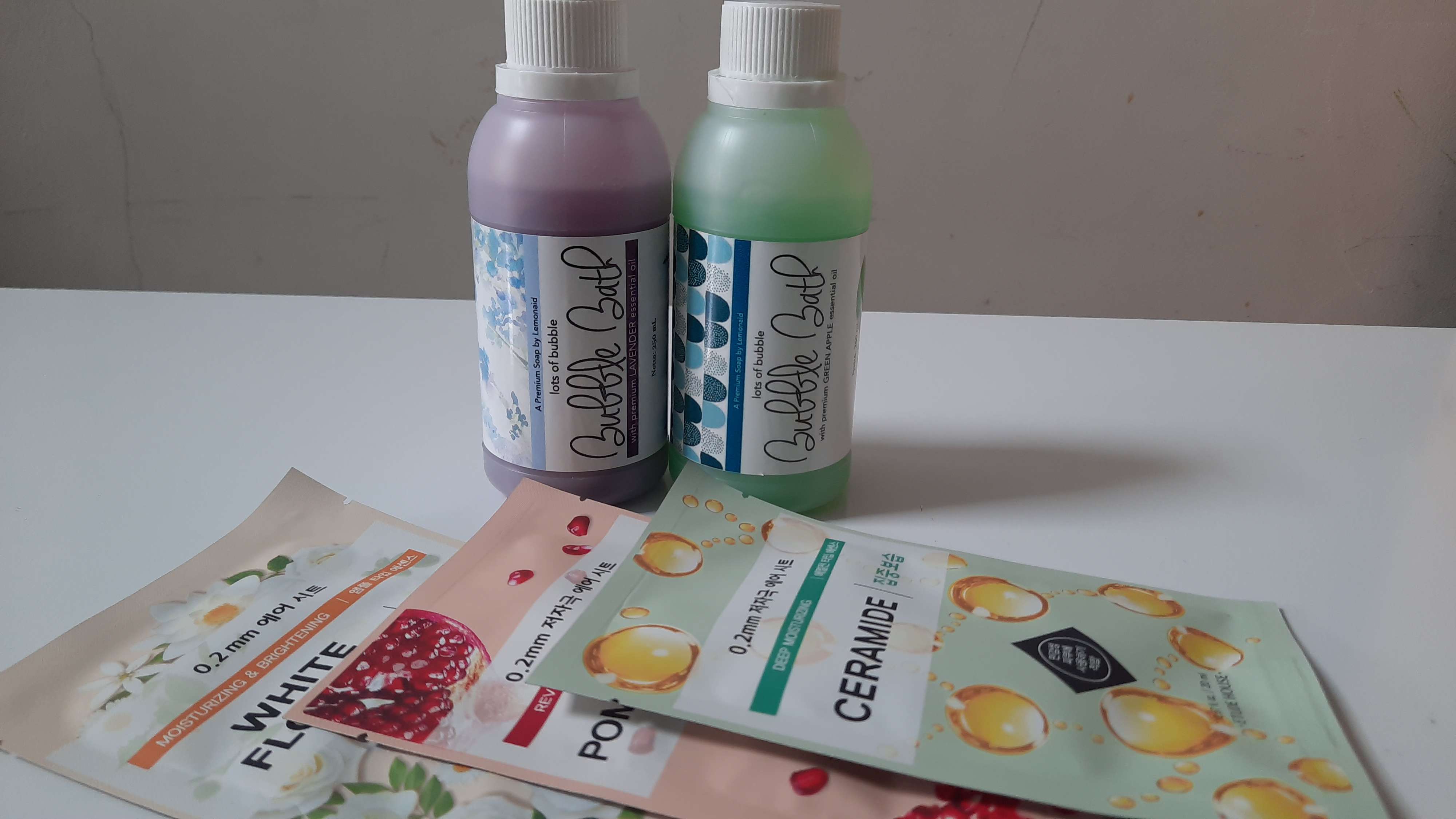 Bubble Bath with Premium White Jasmine/ Lavender 250 ml (Sabun Mandi