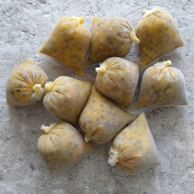 Markisa beku 1kg/markisa frozen /buah markisa/buah beku