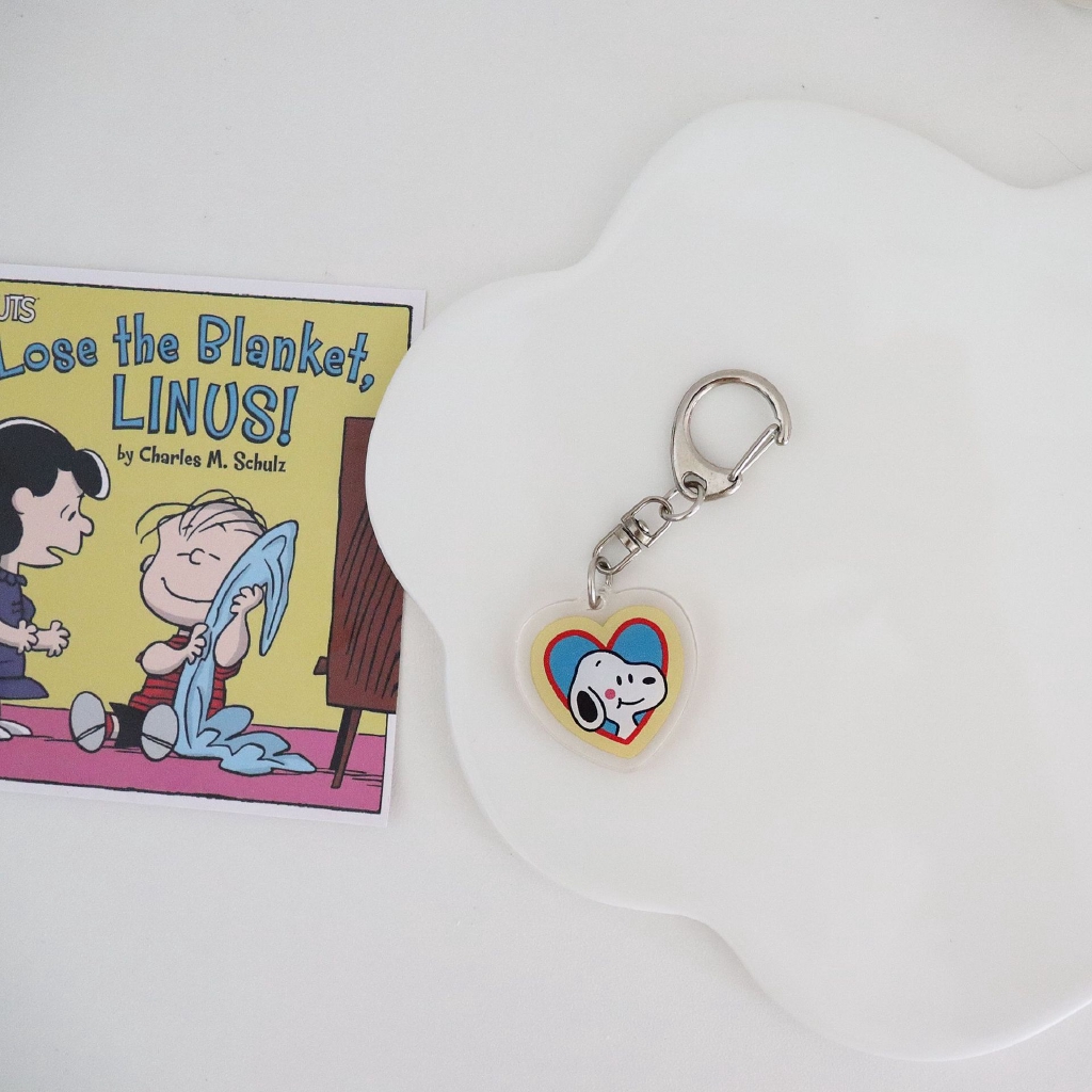 Korea Selatan ins angin lucu kartun Charlie puppy keychain lucu Lucy liontin mobil liontin akrilik