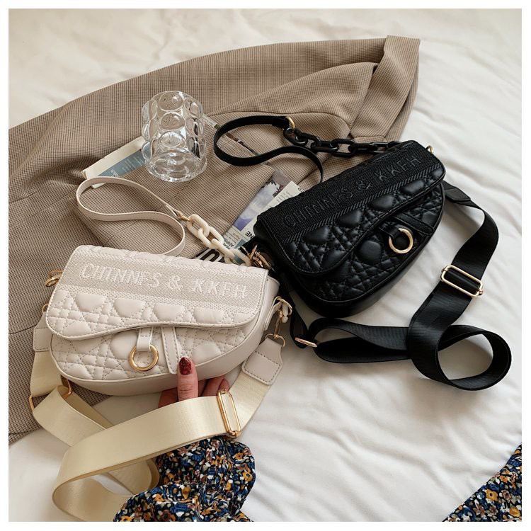 TAS SELEMPANG WANITA TERMURAH 5898/5897 JAKARTA IMPORT