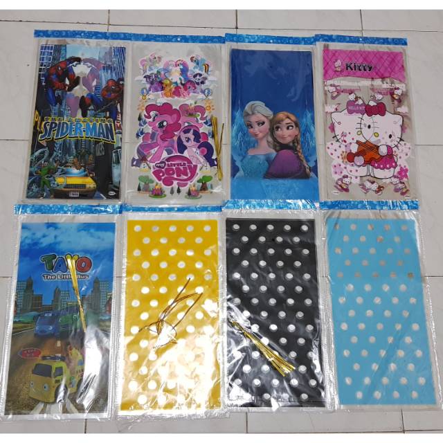 

Plastik Snack Ulang Tahun/ Kantong Souvenir Ulang Tahun/ Kantong Plastik