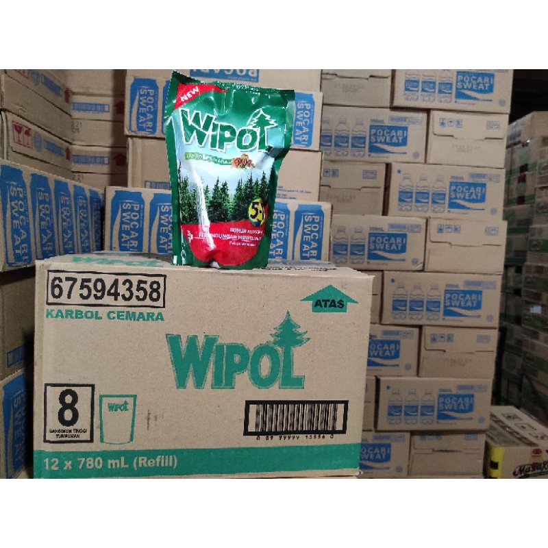 Wipol karbol cemara 780ml per dus (12 pcs)