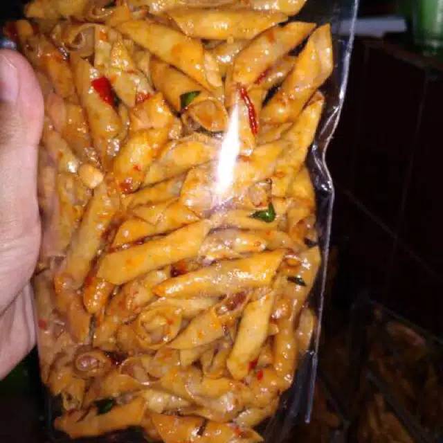 

Kripik kacang umpet