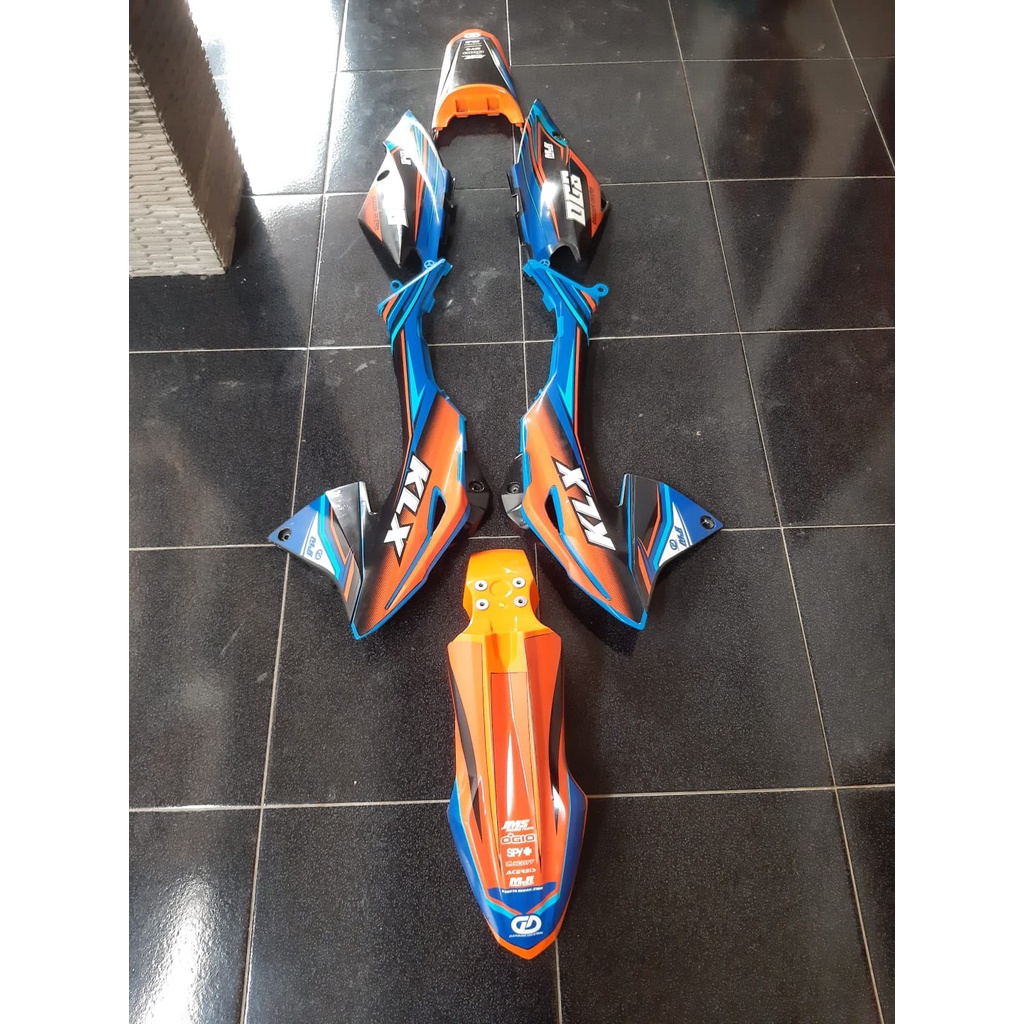 COVER BODY SET ORIGINAL COPOTAN KLX 150L BF COVER BODY ORI BF