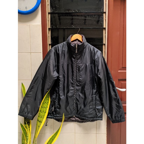 Preloved Jaket Pria Uniqlo Reversible Bolak Balik size M