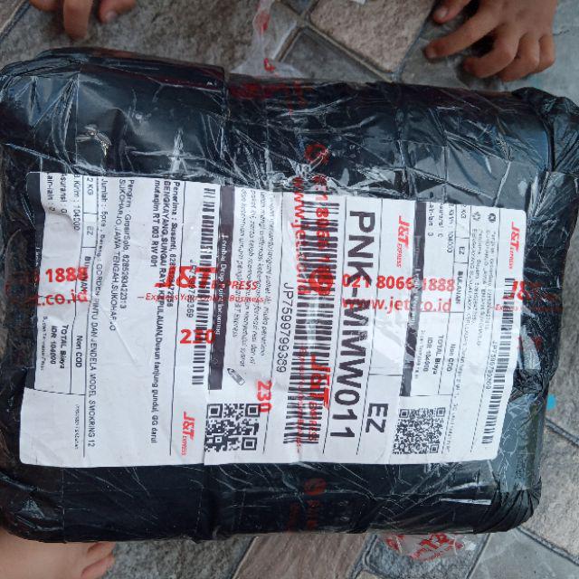 Korden Ring B&w Round