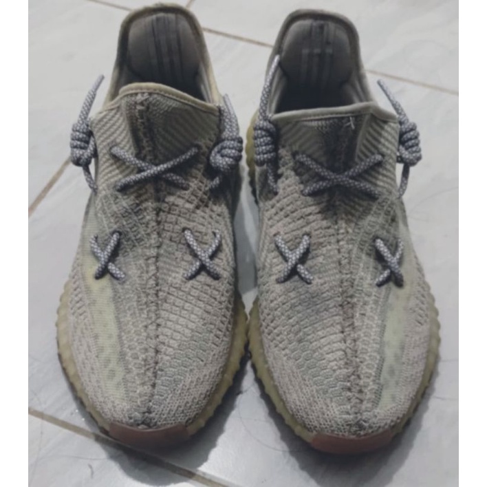 YEEZY 350 CITRIN