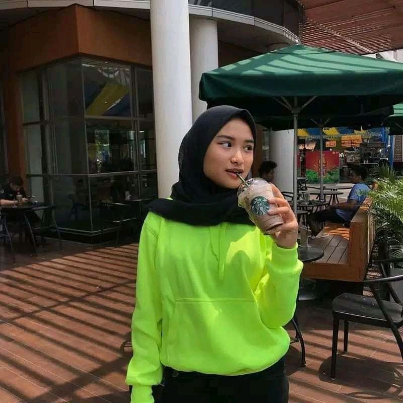 Sweater Hoodie Jumper Hijau Stabilo