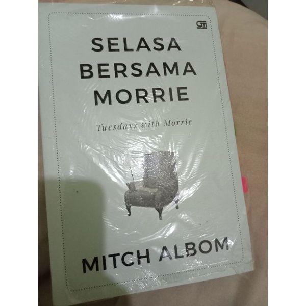 Preloved Tuesday with Morrie ind ver