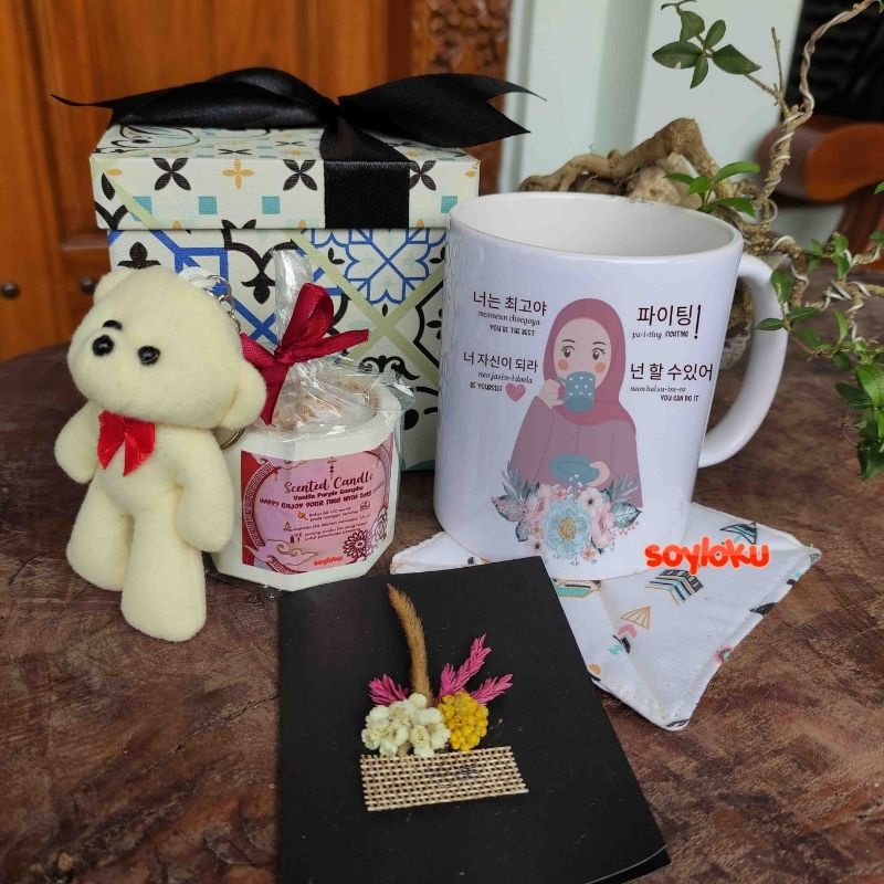 

Hampers Korea kado cewek cowok wisuda wedding birthday mug scented candle aesthetic