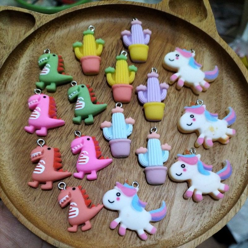 Charm Gemoy Isi 2 Charm Unicor Charm Dino Charm Kalung