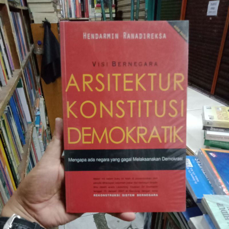 arsitektur konstitusi demokratik
