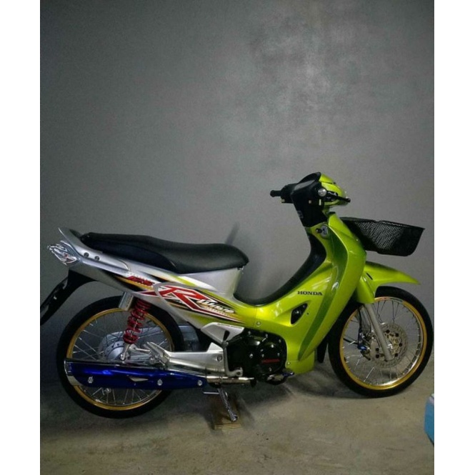 striping wave 125r karisma hijau silver