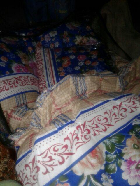 Promo Murah Bedcover Set Ukuran ( 180x200 ) King Size Motif Elegant Best Seller Katun Poly Import 80