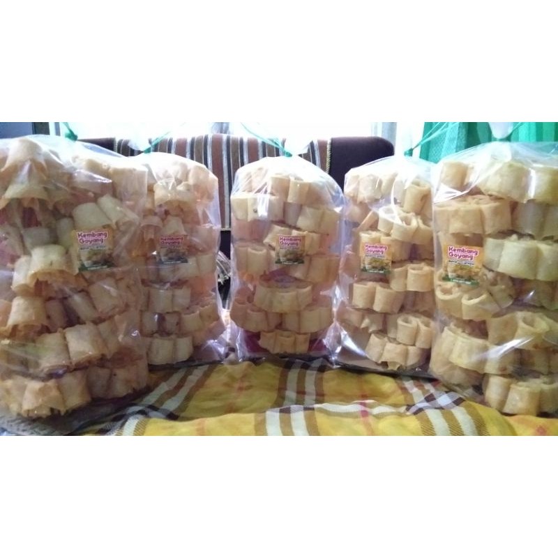 

kembang goyang/saroja geulis