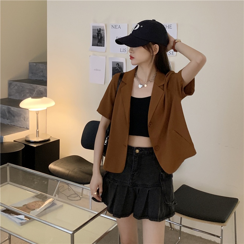 【bayar di tempat】Blazer lengan pendek Wanita Crop top Korean style Jaket Pendek Warna Polos