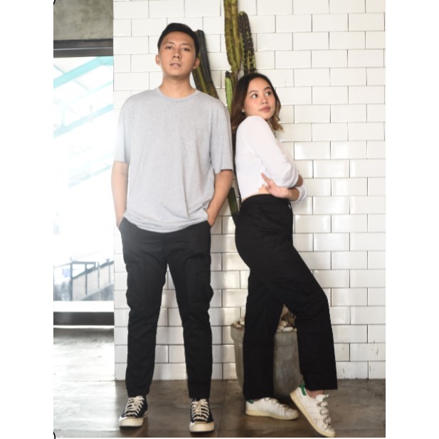 CARGO BLACK PANTS CELANA CARGO PRIA WANITA UNISEX