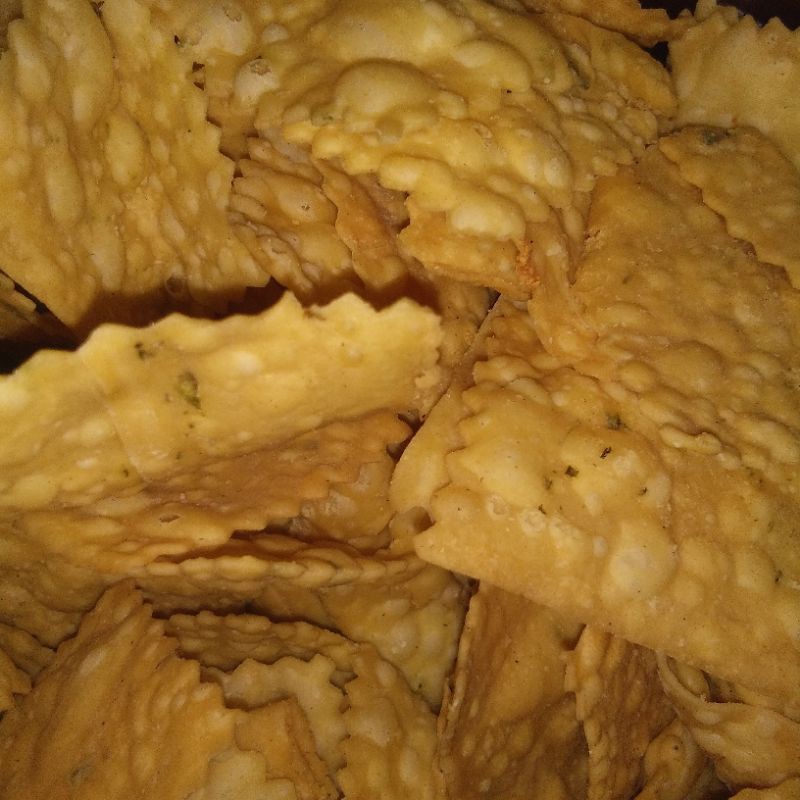 

Krupuk Bombay/Krupuk Bawang