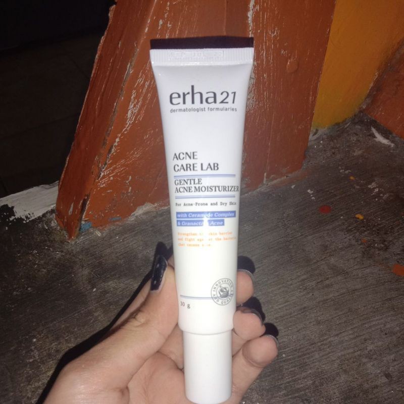 erha acne gentle moisturizer