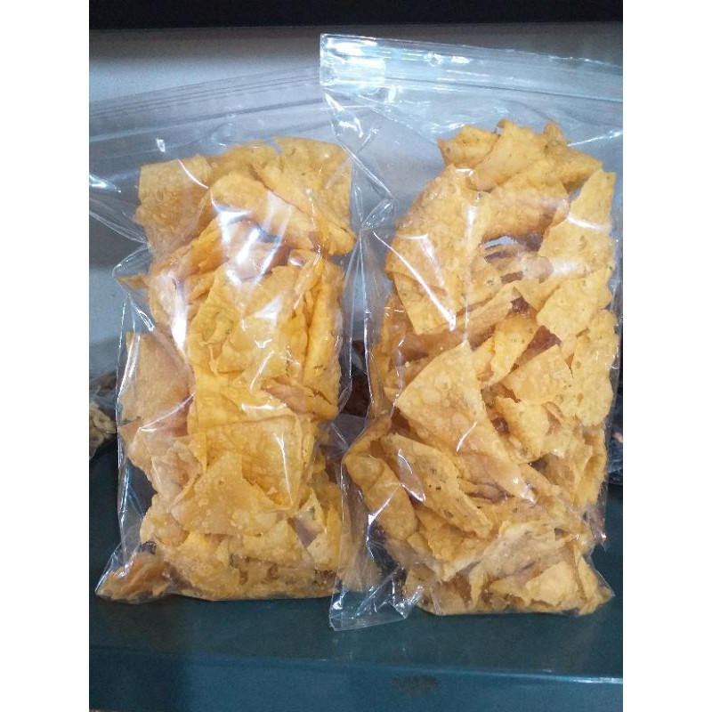 

CEMILAN KRIPIK BAWANG GURIH DAN RENYAH 500GRAM