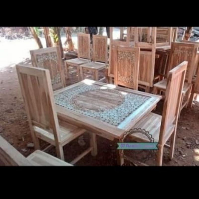1 set meja makan & kursi 4 mentahan kayu jati jepara
