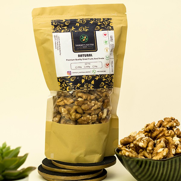 

250GM WALNUTS CALIFORNIA PREMIUM NATURAL RAW & ROASTED(salted/unsalted)
