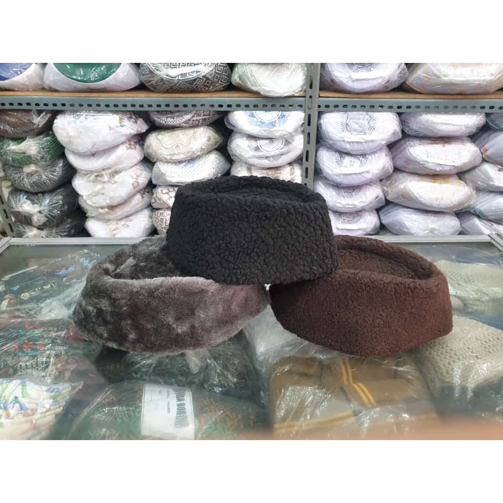 Grosir 10 pcs - Peci Kopiah Bulu Rusia - Peci Bukhara - Peci Khabib Nurmagenov | Basmalah Muslim