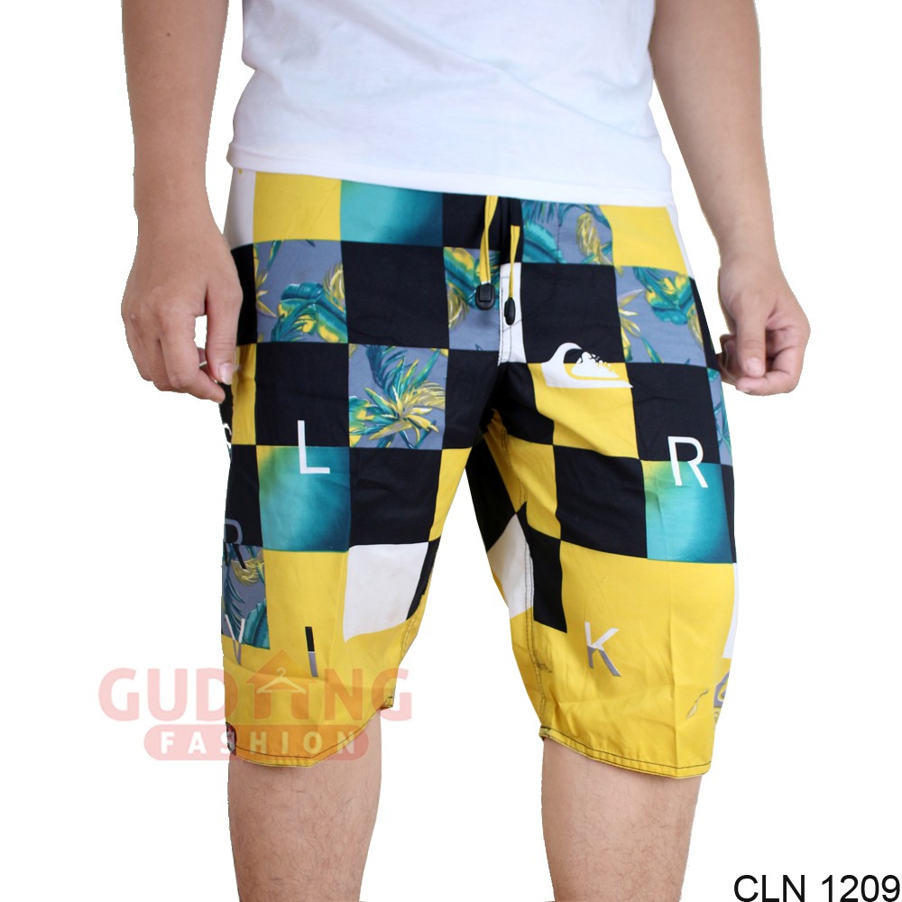 Celana Pendek Pria Pantai - CLN 1209