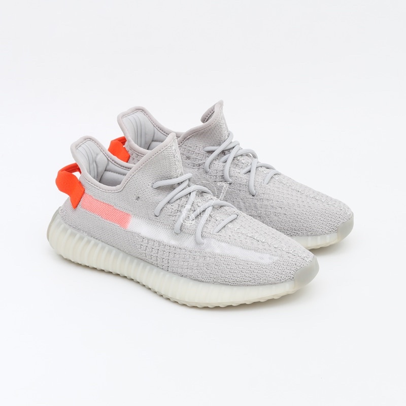 Yeezy Boost 350 V2 Tail Light