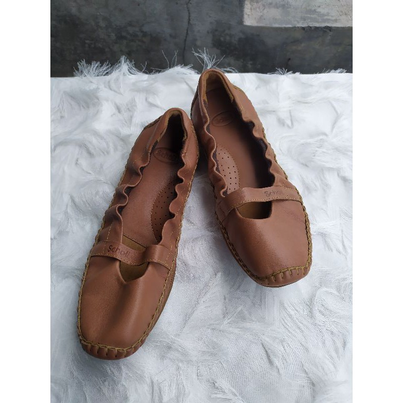 Preloved Scholl shoes