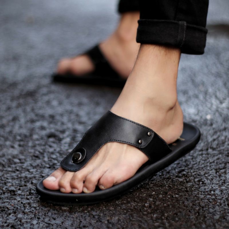 Sandal pria casual kulit original jepit
