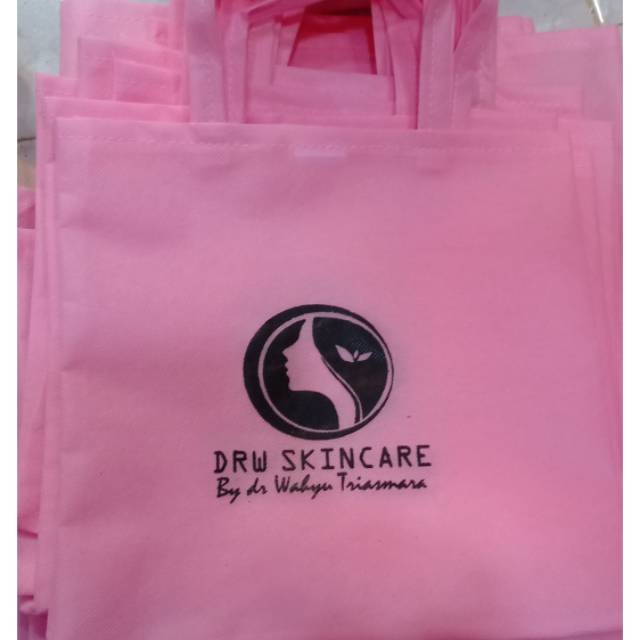 

Tas spunbond uk 30x30 +perekat