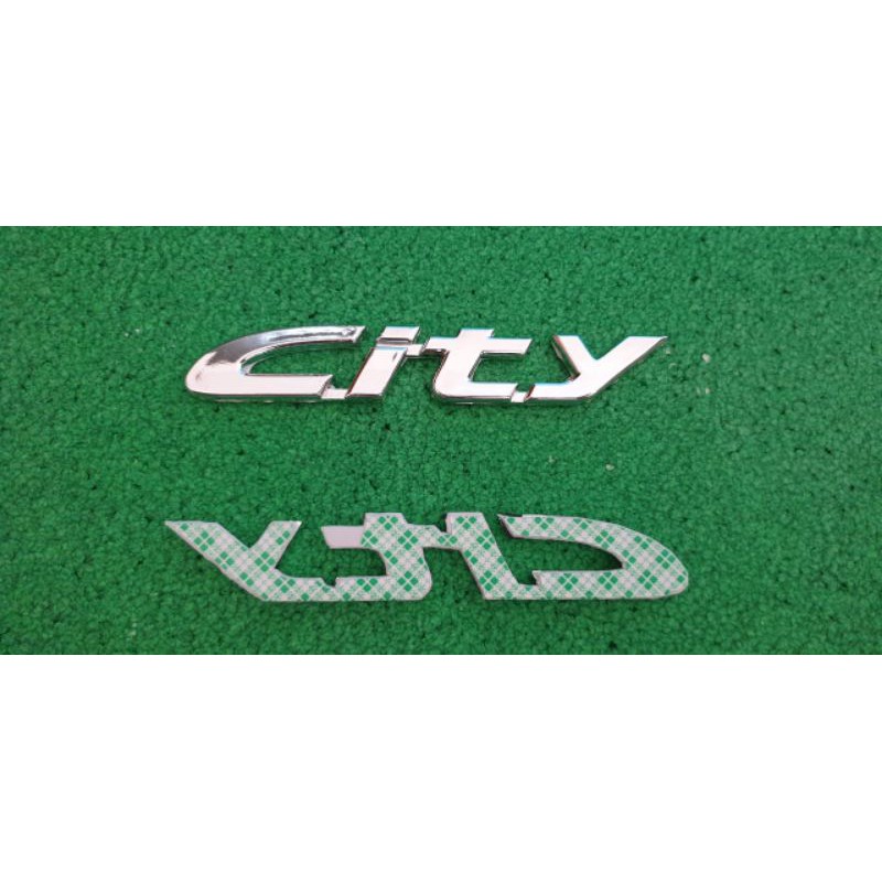 emblem atau logo tulisan CITY Untuk honda city 2003