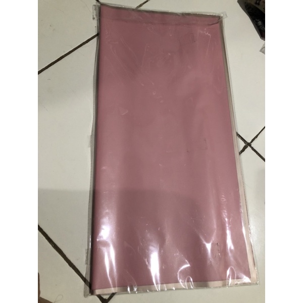 

Kertas Bucket Bunga + Tisu Sepasang