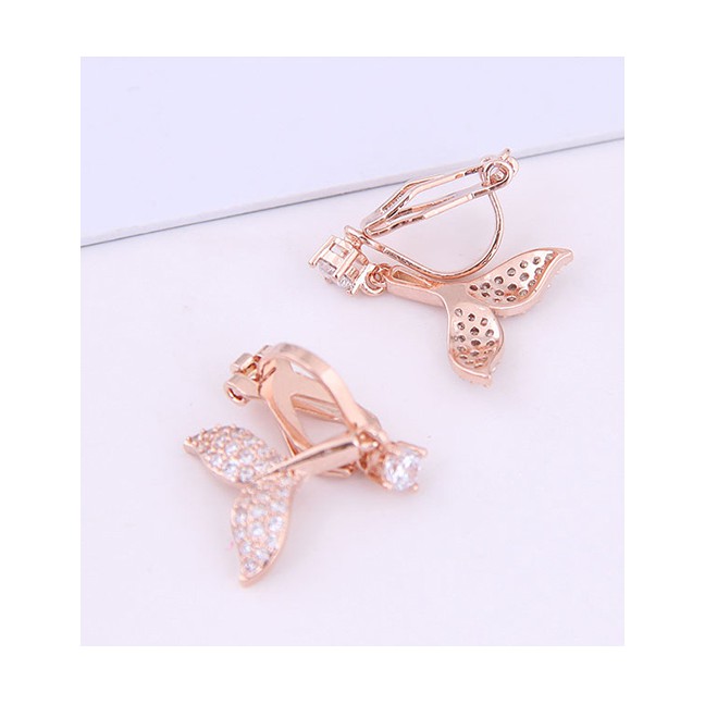 LRC Anting Jepit Fashion Copper Micro-inlaid Zircon Fish Tail Earrings A58997