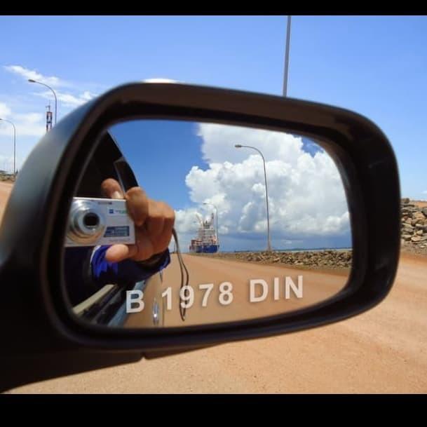 ANGKA PLAT NOMOR MOBIL