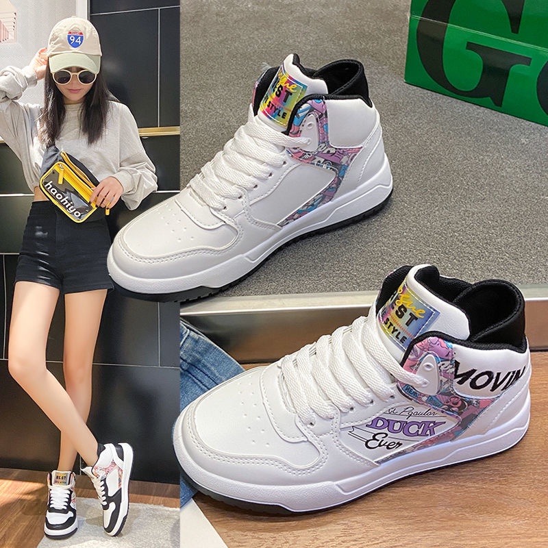 Sepatu Sneakers Wanita Pria Sepatu Unisex Model Terbaru Sepatu Couple Designe Modern Cocok Untuk Pasangan Muda