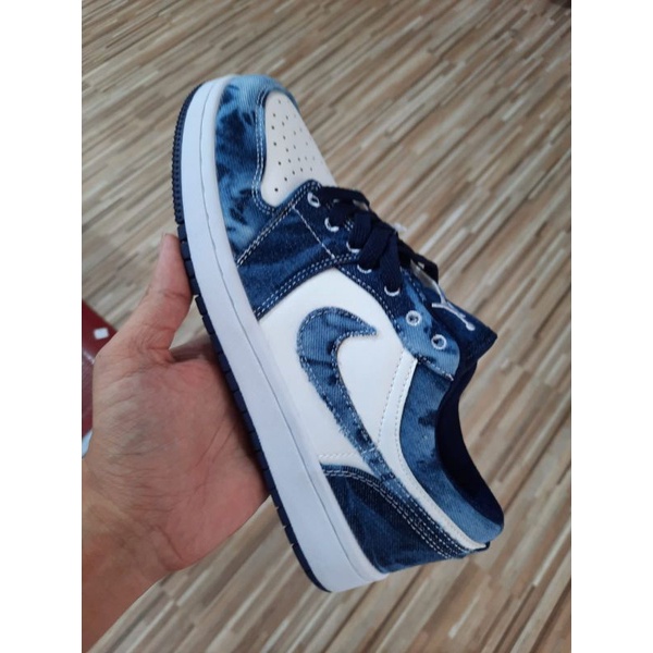 Nike air Jordan 1 wash denim