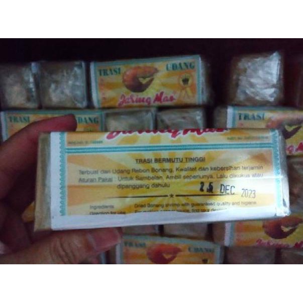 

Terbaik Trasi Udang BERKUALITAS Bonang Lasem 250 gram Cap Jaring Mas grosir
