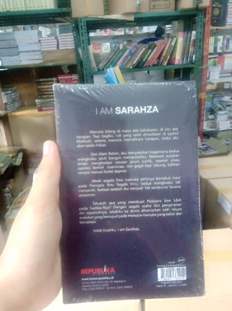 BUKU ORIGINAL I AM SARAHZA REPUBLIKA-1