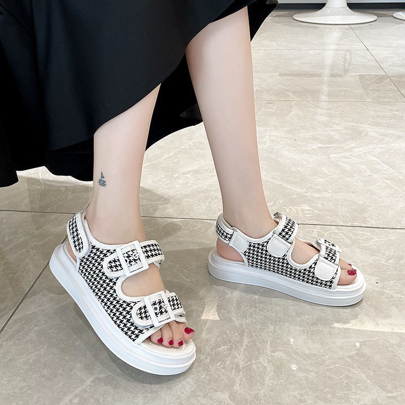 AVANCEID 1850 Sepatu Sandal Sneakers Sandal Gunung Wanita Kasual Import