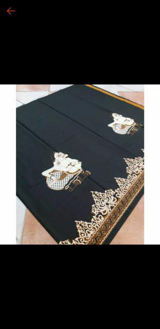Kain Batik Solo Motif Semar Warna Hitam