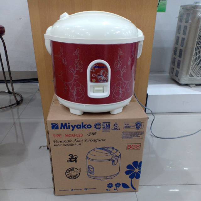 Magic Com / Rice Cooker Miyako MCM 528BGS Kapasitas 1,8 Liter