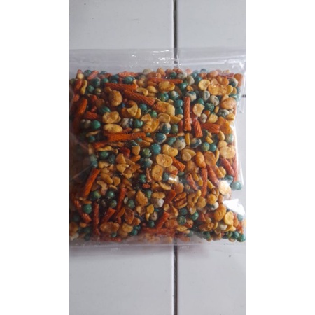 

kacang campur