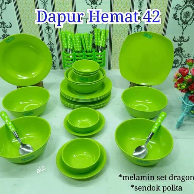 Piring set 30pcs melamin golden flying fish dan Sendok polkadot