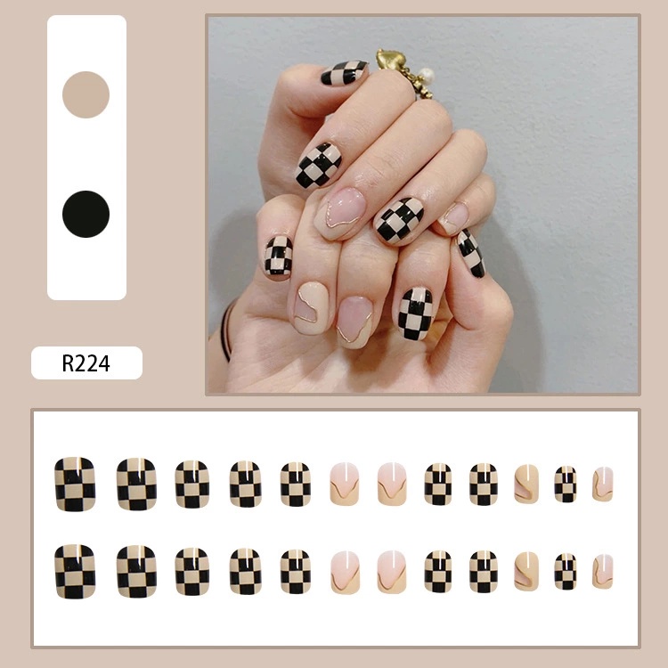 24pcs / Set Kuku Palsu Jelly Dengan Perekat Untuk Nail Art