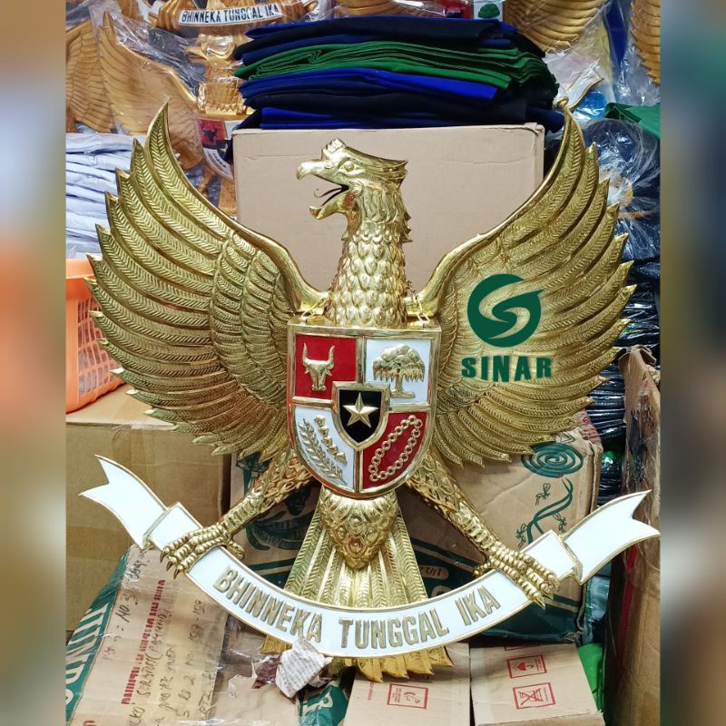 Jual Patung Garuda Pancasila Bahan Plat Kuningan Ukuran Cm Shopee