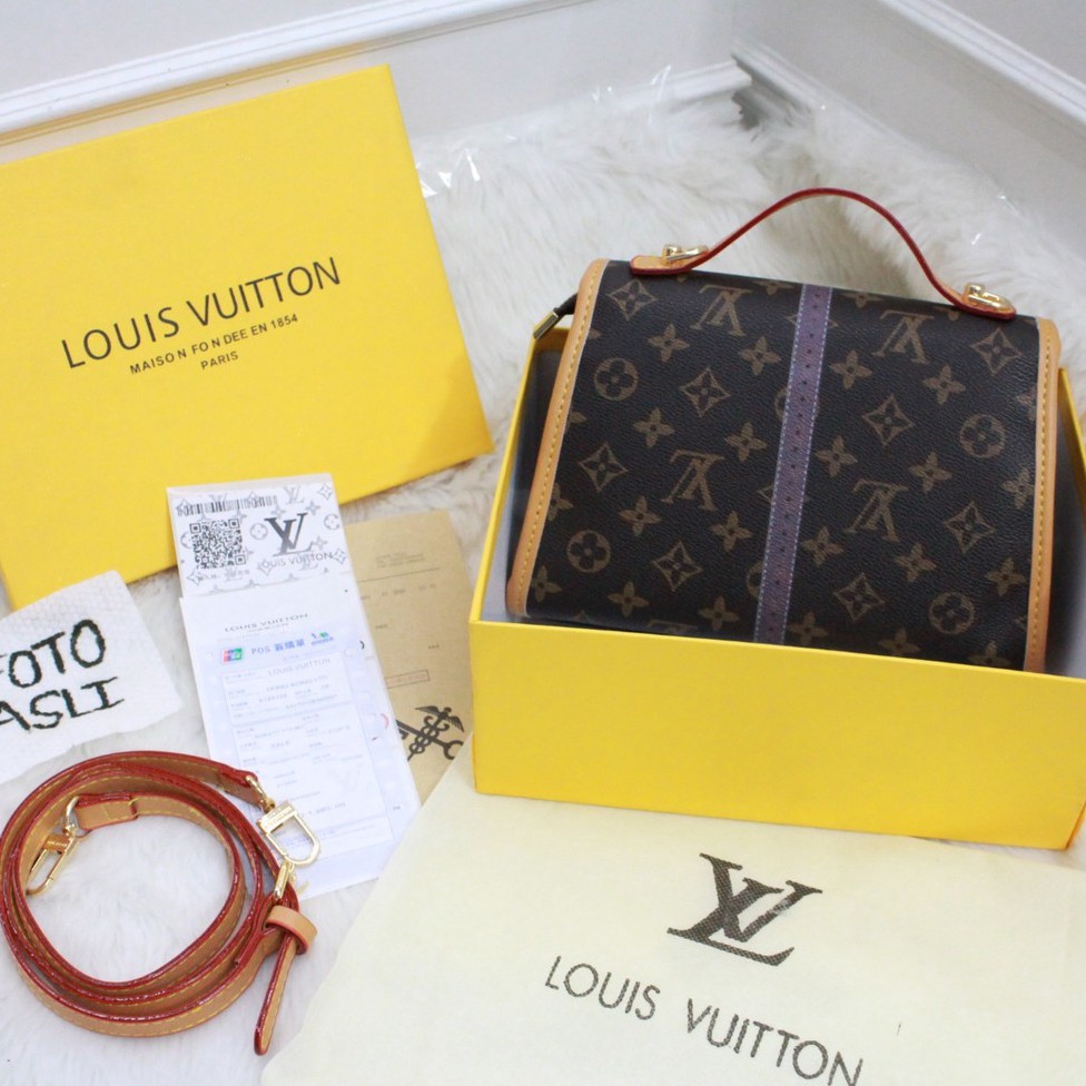 L Vuitton Painted 1666 (Free Sarung+BubbleWrap)