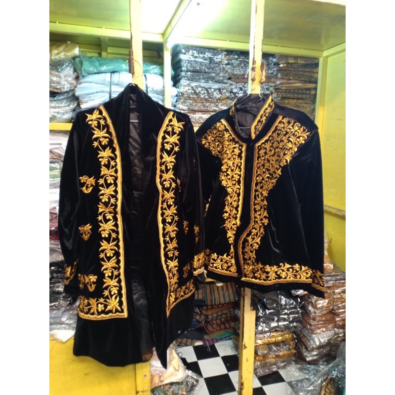 baju bludru pengantin/kebaya pengantin/baju pengantin solo putri ( free selop 1psg)